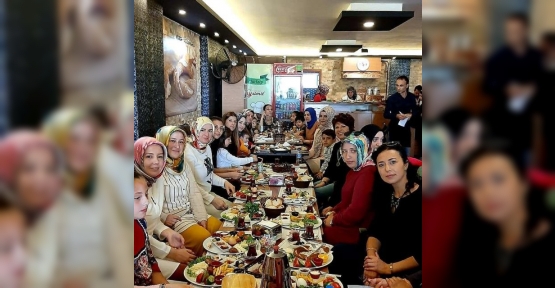 Veliler Tanışmak İçin Buluştular
