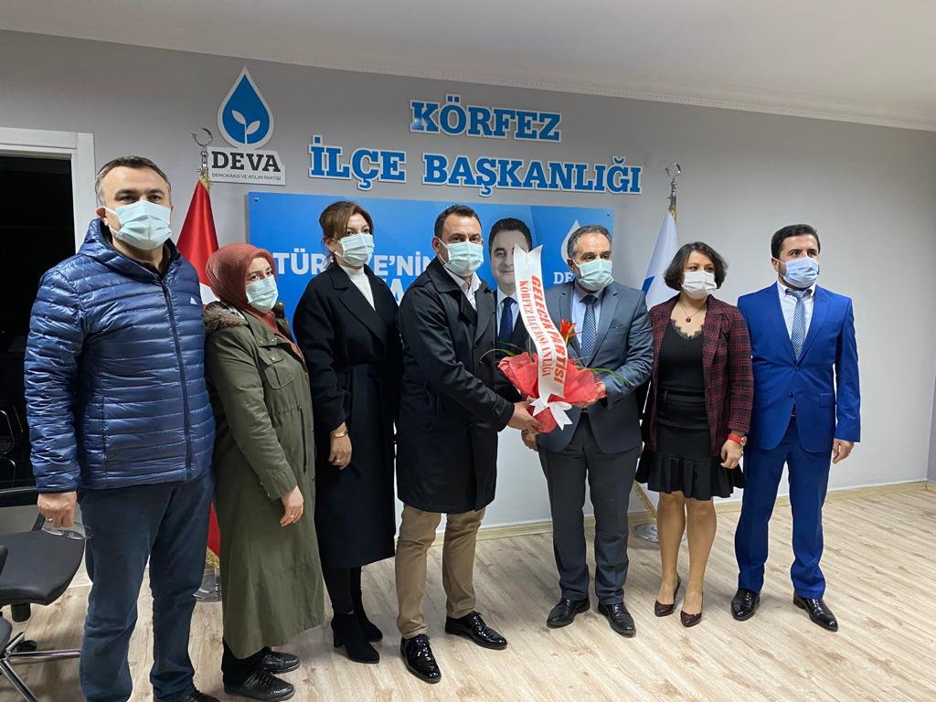 Gelecek Körfez’den Deva’ya Kutlama