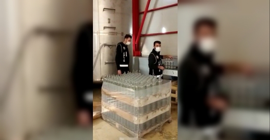 BAŞİSKELE’DE TONLARCA KAÇAK ETİL ALKOL ELE GEÇİRİLDİ