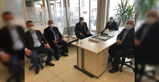 PTT Müdürü, AK Partilileri Ağırladı