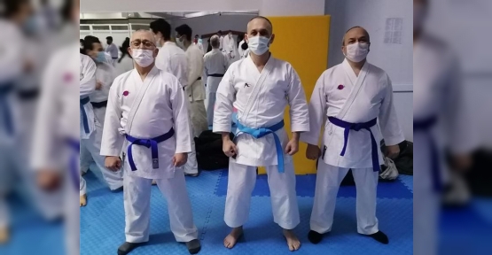 İzmit Belediyesporlu Karateciler Hız Kesmiyor