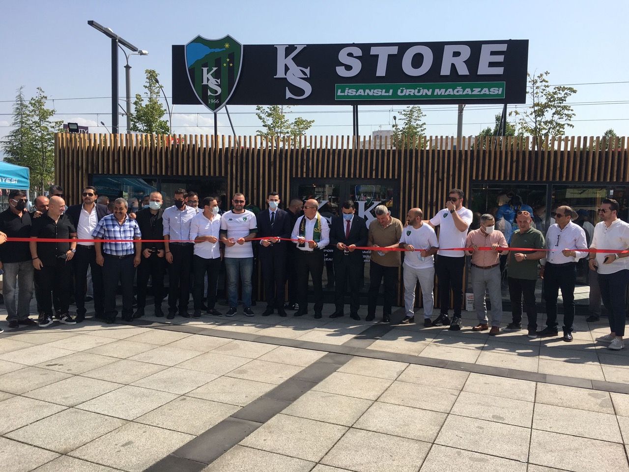 KS Store Açıldı