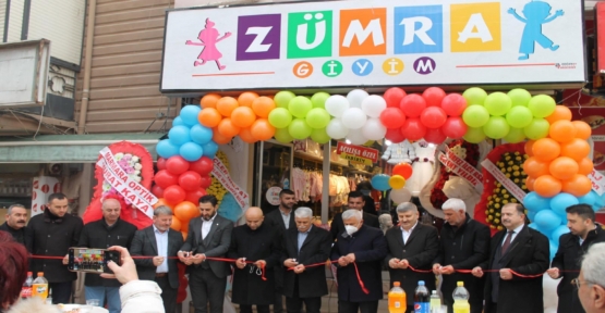 Zümra Giyim, Körfez’de Açıldı