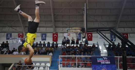 Büyükşehir’in Yaz Spor Okulları Açıldı
