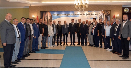Erzurum Valisi Memiş Kocaeli Heyetini Ağırladı