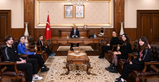 Dereceye Giren Sporculardan Vali Yavuz’a Ziyaret