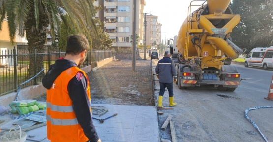 İzmit Belediyesi, Plajyolu’nda Mesaisine Devam Ediyor