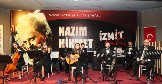 Nazım Hikmet, 121’inci Doğum Gününde Şiirlerle Anıldı 