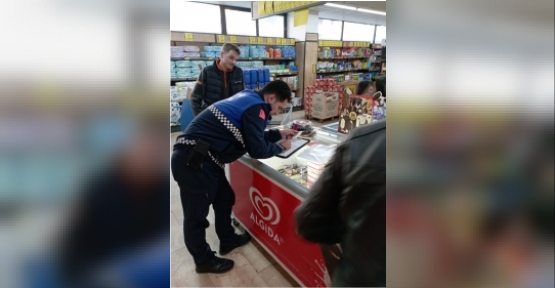 Zabıta, Gebze’de Tarihi Geçmiş Ürün Tespit Etti