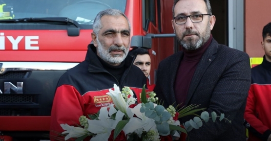 82 Kişiyi Enkazdan Çıkardılar  Kahramanlar Kocaeli’ne Döndü