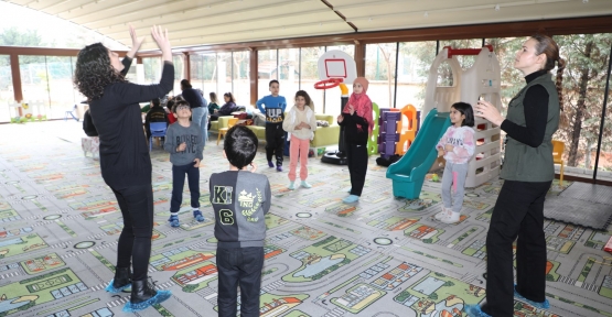    Büyükşehir, Depremzedelere Kucak Açtı