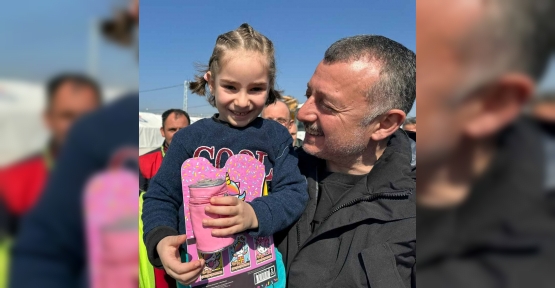 ‘’Çocuklar Gülerse Dünya Güler’’