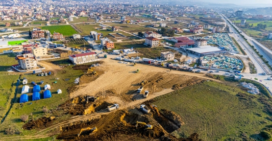 Kocaeli Büyükşehir İle AFAD’dan Hatay Defne’ye Çadır Kent