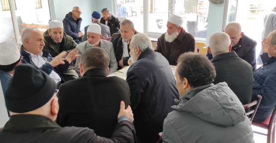 Sabah Namazında Dualar Bir Oldu