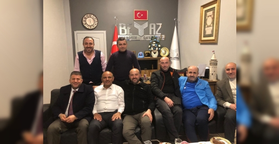 AK Partili Doğan İçin  Pastalı Sürpriz Kutlama