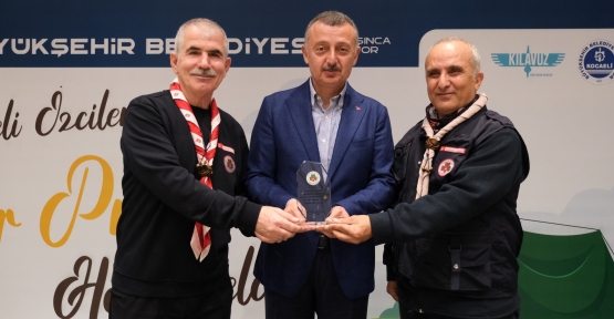 Başkan Büyükakın: "Devletimiz Deprem Bölgesinden Elini Hiç Çekmeyecek"