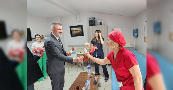 Başkan Sezer Sağlık Çalışanlarının Tıp Bayramını Kutladı