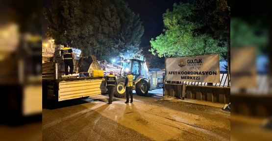 Gölcük Belediyesi Depremzedelere Destek Olmaya Devam Ediyor