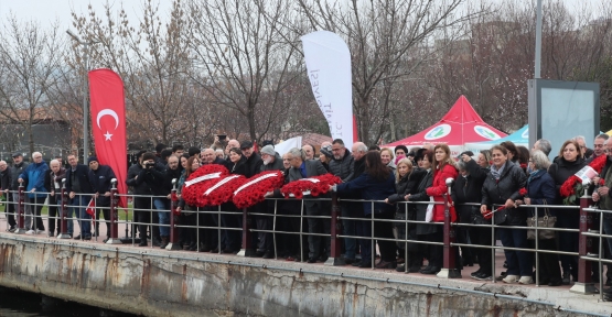 İzmit Belediyesi 1 Mart Üsküdar Vapuru Faciasında Hayatını Kaybedenleri Andı