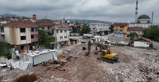 Deniz Mahallesi’nde Dönüşüm Sürüyor