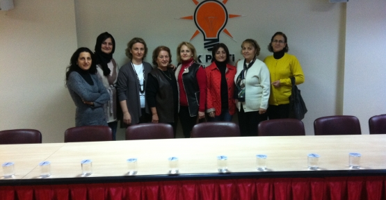 AK Kadınlar Kadın Yerel Politikacılar Platformunda