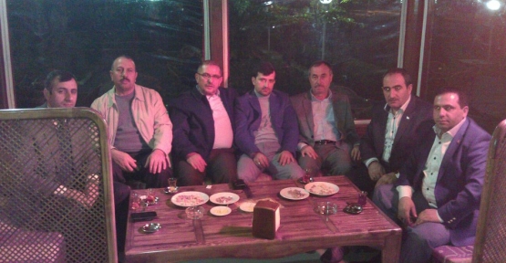 Ak Partinin ağır topları Türkkahvesinde buluştu