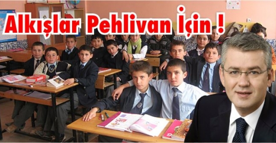 Eğitim Dostu Başkandan alkışlanacak davranış!