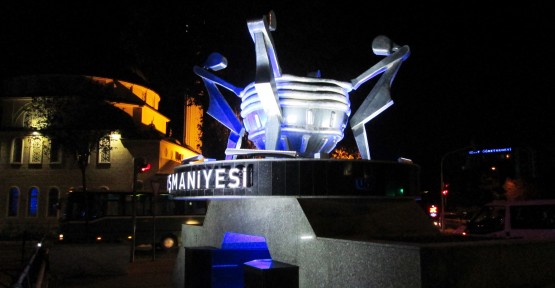 PİŞMANİYE HEYKELİ AYDINLANDI