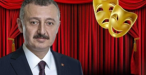 Başkan Büyükakın: “Tiyatro Kültürleri Ayakta Tutar”