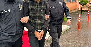 “Kimlik Bilgilerin Terör Örgütlerinin Eline Geçti” Diyerek Dolandırdı