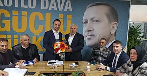 Efsane Başkanı Çiçeklerle Uğurladılar