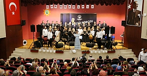 Derincede Müzik Dolu Bir Akşam