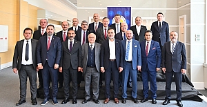 Öztürk: "Tüccarın Sorunları Karşısında Çözüm Önerilerine Katkı Sağlayacağız"