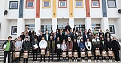 DİLOVASI BELEDİYESİ'NDEN ÖĞRENCİLERE YKS ÜCRETİ DESTEĞİ