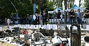 1,8 TON ATIK TOPLANDI, DENİZDEN ÇIKANLAR "PES" DEDİRTTİ