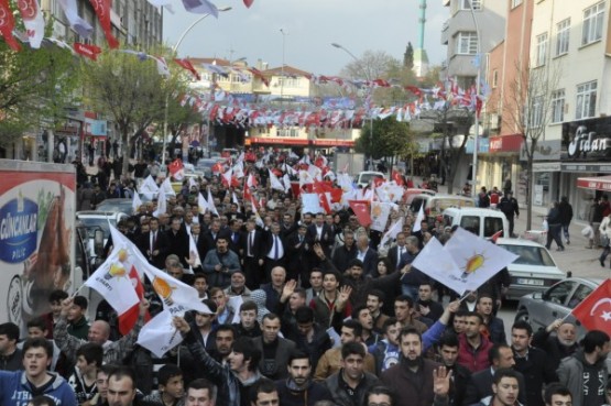 AK PARTİ KÖRFEZ İLÇEYİ SALLADI..!