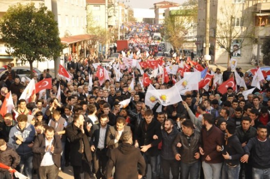 AK PARTİ KÖRFEZ İLÇEYİ SALLADI..!