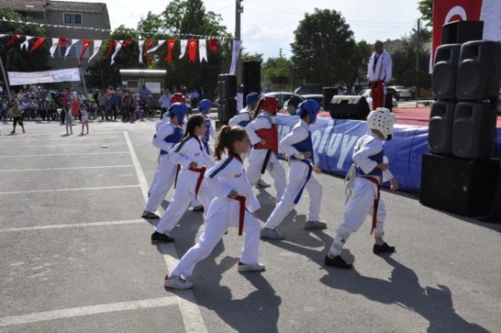 19 MAYIS KÖRFEZ'İ COŞTURDU