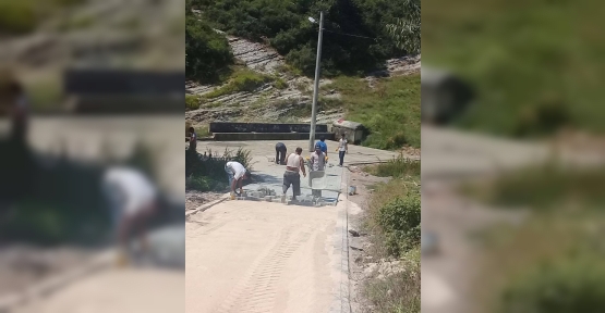 KÖYLERDE PARKE ÇALIŞMALARI SÜRÜYOR