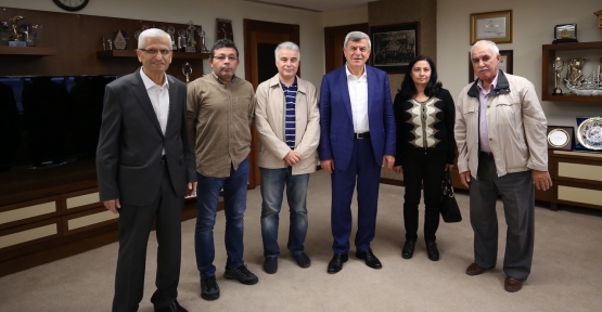 ‘’Garipler sizin sayenizde yalnız değil’’