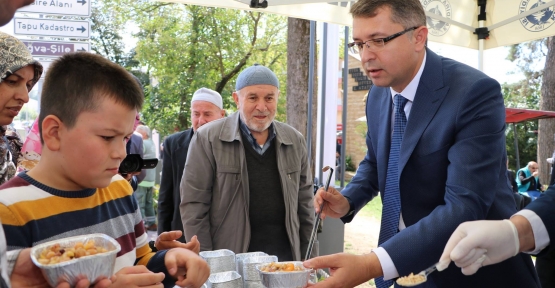 KANDIRA'DA AŞURE BEREKETİ