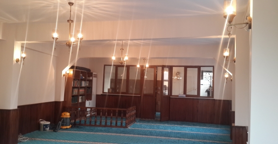 İZMİT BELEDİYESİ’NDEN CAMİLERE BÜYÜK HİZMET