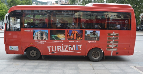 Kırmızı Otobüsle Turizmit Gezileri Devam Ediyor