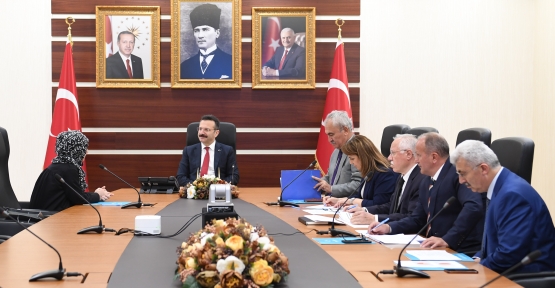 KOCAELİ’DE VATANDAŞLAR DERDİNİ VALİYE ANLATIYOR