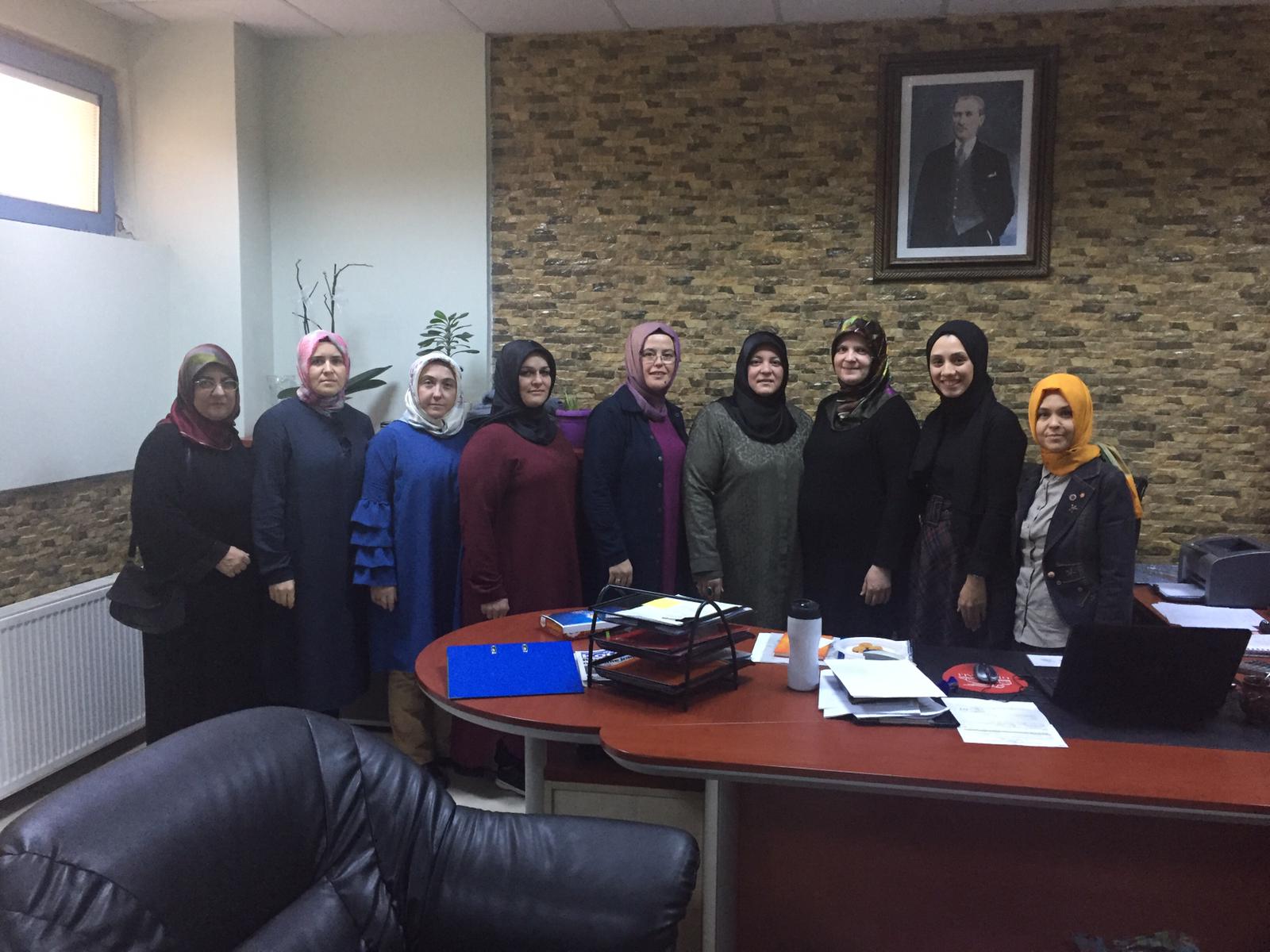 AK Kadınlardan  Sosyal Yardımlaşma Vakfı Ziyareti