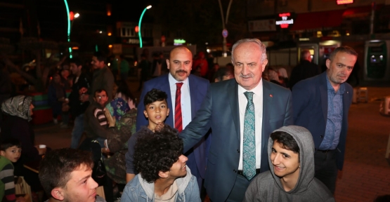 Derinceliler Çayhanede Buluşuyor