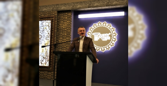 Başkan Büyükakın, Büyükşehir personeliyle bayramlaştı