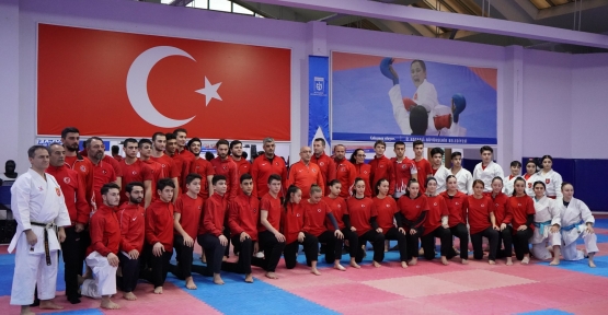 Kağıtsporlu Karateciler Avrupa Arenasında