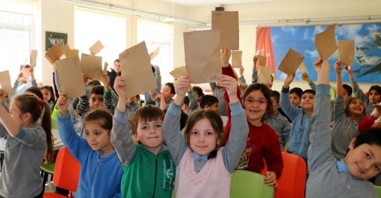 Köy Okulları, Kağıdın Büyülü Dünyası İle Tanışıyor
