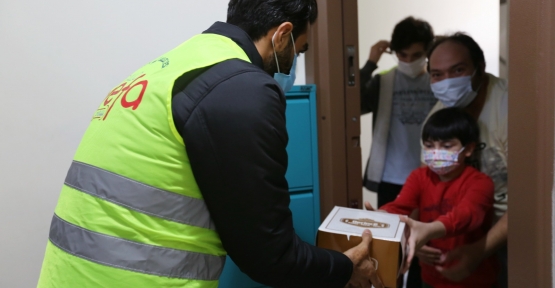 Alo Vefa’dan Tunahan’a Doğum Günü Sürprizi